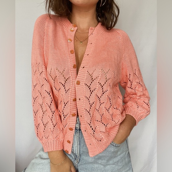 Vintage Coral Pink Cardigan - Picture 2 of 4